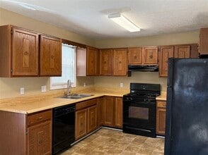 739 Tara Ct in Bowling Green, KY - Building Photo - Building Photo