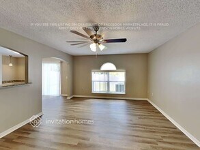30631 Birdhouse Dr in Wesley Chapel, FL - Building Photo - Building Photo