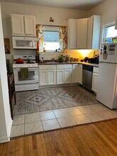 2537 N Harding Ave, Unit 1 in Chicago, IL - Building Photo - Building Photo
