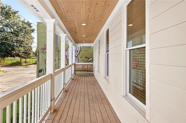 523 Irwin St NE in Atlanta, GA - Building Photo - Building Photo