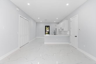 3501 East 10th Street in Lehigh Acres, FL - Building Photo - Building Photo