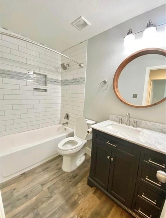 property at 6326 Saragosa Crossing Ln