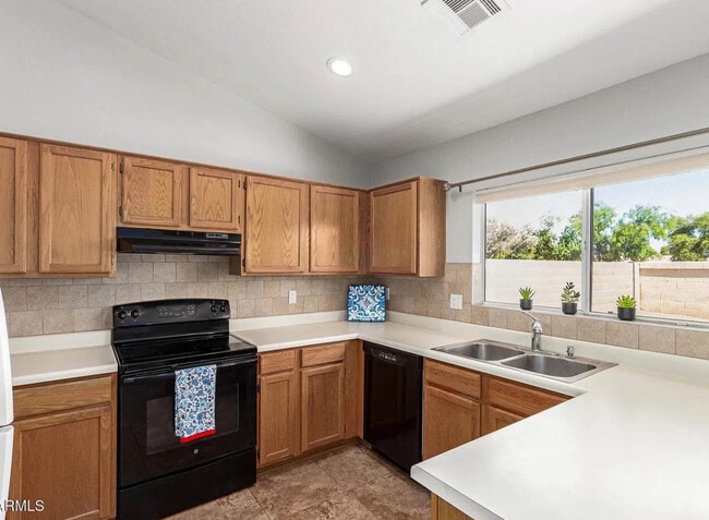 property at 1381 W Gary Dr
