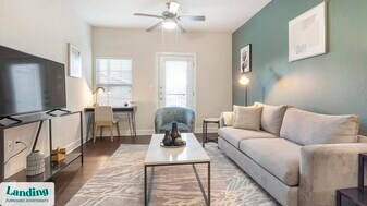 2745 Westpointe Dr in New Braunfels, TX - Building Photo