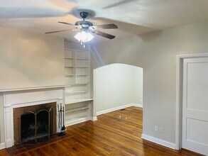 1232 Alachua Ave in Tallahassee, FL - Foto de edificio - Building Photo