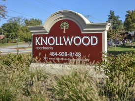 Knollwood Apartments