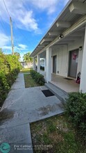 1012 NW 2nd Ave-Unit -4 in Hallandale Beach, FL - Building Photo - Building Photo