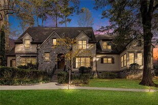 960 Landmark Dr NE in Atlanta, GA - Building Photo