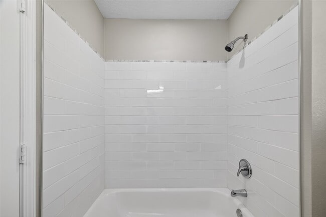 property at 7814 Pin Oak Dr