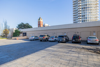 Cathedral Hill Tower in San Francisco, CA - Building Photo - Building Photo