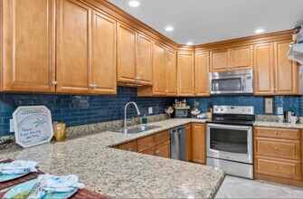 715 S Ocean Dr in Fort Pierce, FL - Building Photo - Building Photo