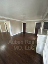 5303 Charlotte St in Kansas City, MO - Building Photo - Building Photo