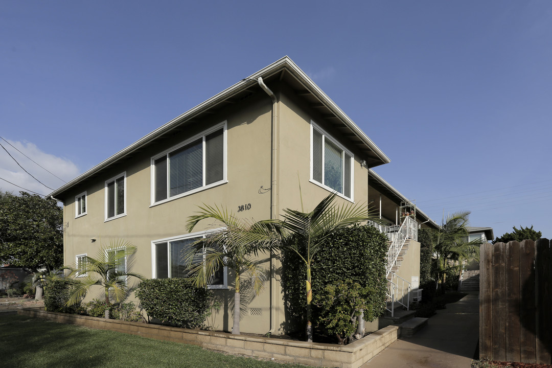 3810 Marron Ave in Long Beach, CA - Building Photo