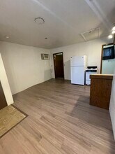 1300 NE Williams St, Unit #4 in Pullman, WA - Foto de edificio - Building Photo