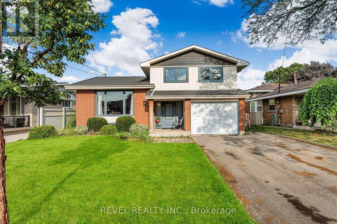 30 Owen Pl in Hamilton, ON - Building Photo