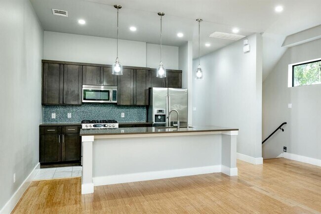 3000 Speedway in Austin, TX - Building Photo - Building Photo