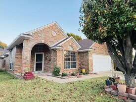 4224 Boulder Park Dr in Euless, TX - Building Photo