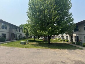 417 Lotus St in Mosinee, WI - Building Photo - Building Photo