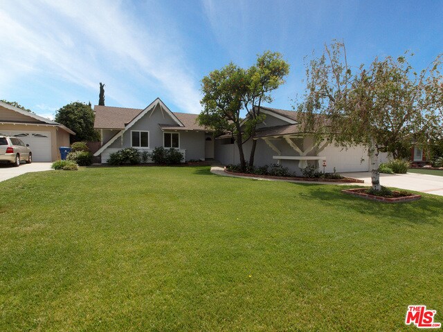 18612 Dearborn St in Los Angeles, CA - Building Photo - Building Photo