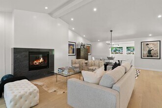 5706 Highland Hills Cir in Austin, TX - Building Photo - Building Photo