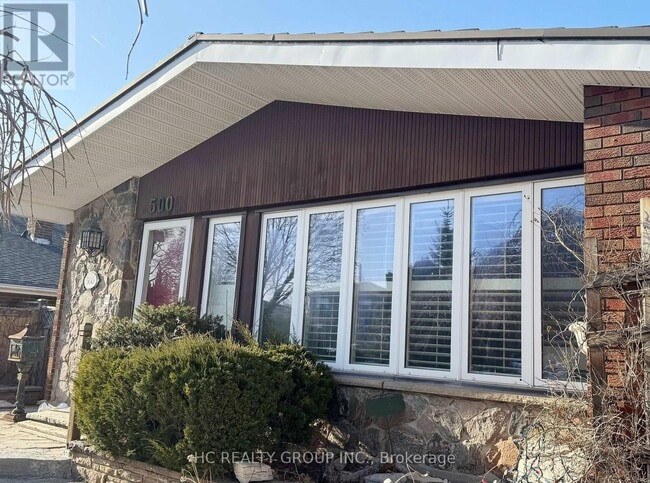 property at 500 Huntingwood Dr