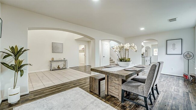 1905 Vineyard Hill Ct
