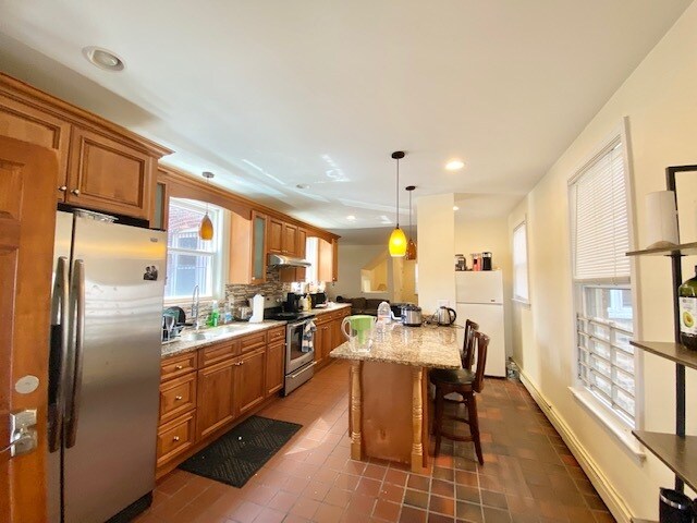 1522 Commonwealth Avenue, Unit 1 in Boston, MA - Building Photo - Building Photo