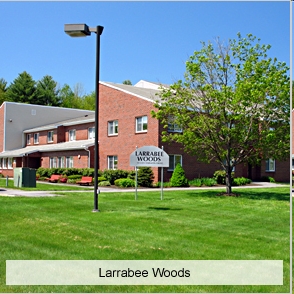 Larrabee Woods in Westbrook, ME - Foto de edificio - Building Photo