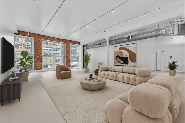 property at 6 E 14th St