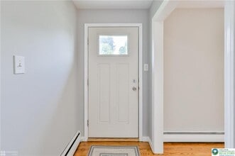 3030 W Woodlawn St in Allentown, PA - Building Photo - Building Photo