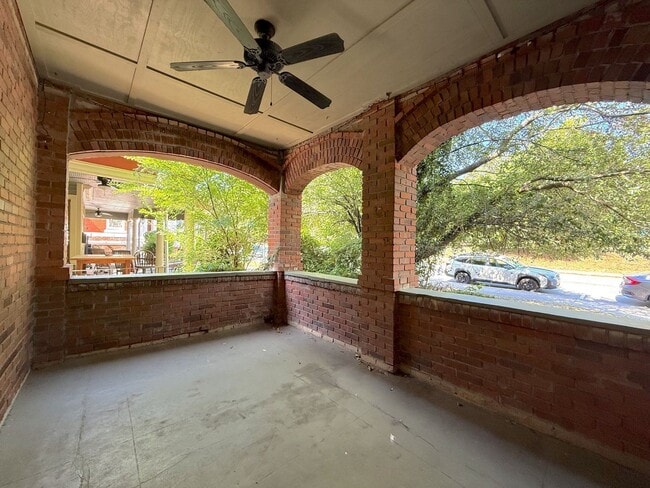 1268 College St in Macon, GA - Building Photo - Building Photo