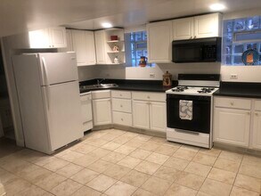 1964 N Orchard St, Unit Garden in Chicago, IL - Building Photo - Building Photo