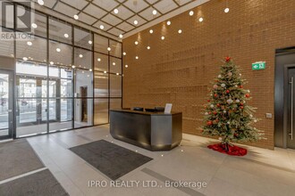 3220-3220 William Coltson Ave in Oakville, ON - Building Photo - Building Photo