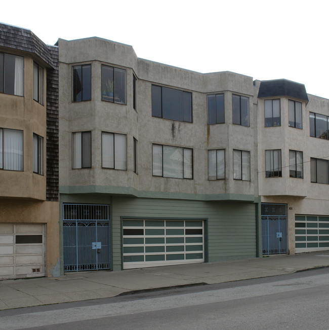 813 Diamond St in San Francisco, CA - Building Photo - Building Photo