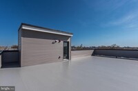 2710 Ridge Ave photo'