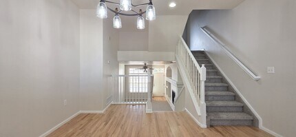 1381 S Dayton Ct in Denver, CO - Building Photo - Building Photo