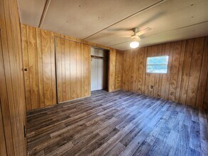 2220 SE 172nd Terrace in Silver Springs, FL - Building Photo - Building Photo