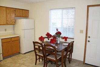 Meadow Lake of Clear Lake Apartments in Clear Lake, IA - Building Photo - Building Photo