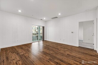 714 Stiller Ln in Monroe Township, NJ - Building Photo - Building Photo