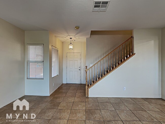 8248 Celina Hills St in Las Vegas, NV - Building Photo - Building Photo