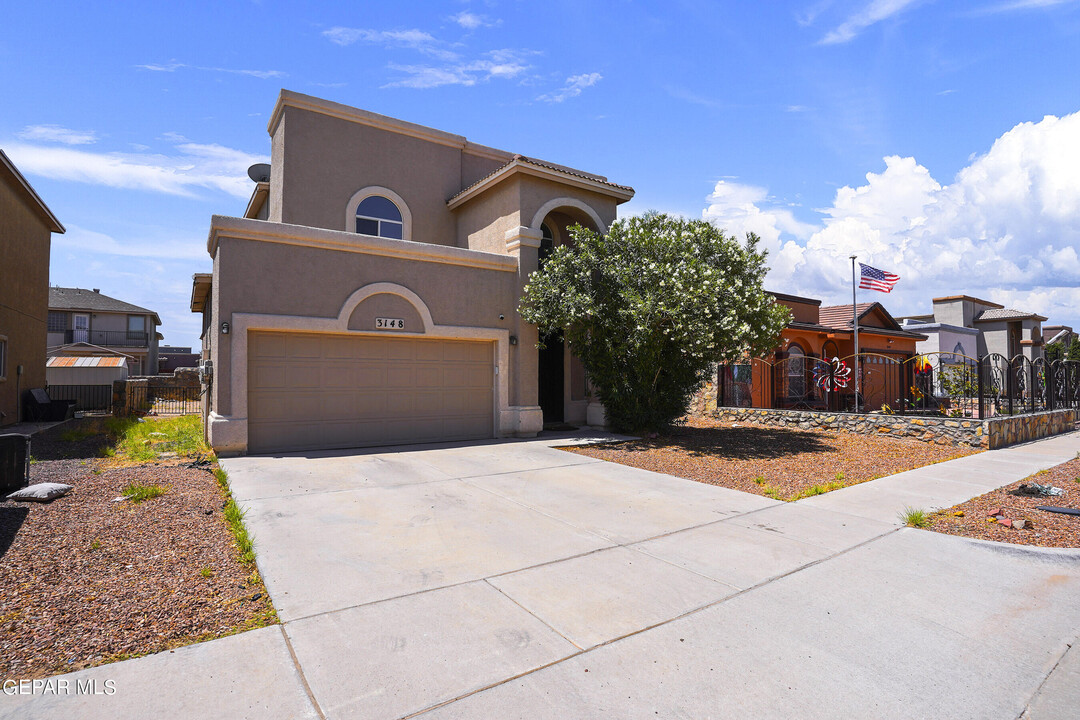 3148 Blue Dirt Cir in El Paso, TX - Building Photo