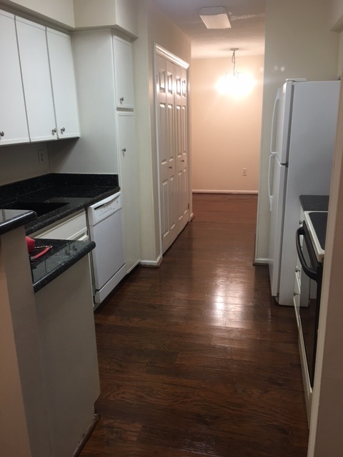 4614 Old Spartanburg Rd in Taylors, SC - Building Photo