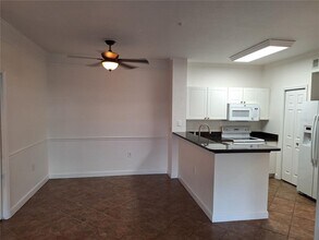 5140 Northridge Rd in Sarasota, FL - Foto de edificio - Building Photo