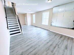 2037 N Gratz St in Philadelphia, PA - Building Photo - Building Photo
