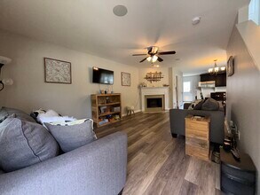 4000 Hoggett Ford Rd in Nashville, TN - Building Photo - Building Photo