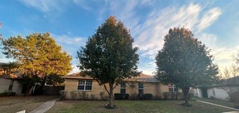 4309 Segura Ct S