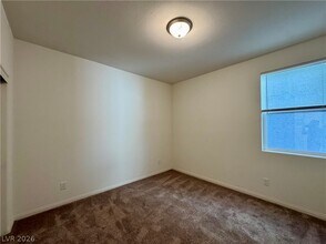 5677 Asyma Ct in Las Vegas, NV - Building Photo - Building Photo