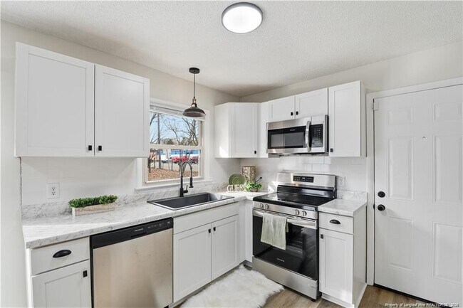 1110 Barwin Dr in Fayetteville, NC - Building Photo - Building Photo