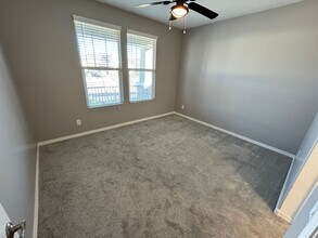 19937 Exeter Blvd in Litchfield Park, AZ - Building Photo - Building Photo