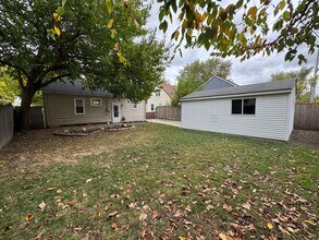 2020 Dallas Ave in Royal Oak, MI - Building Photo - Building Photo